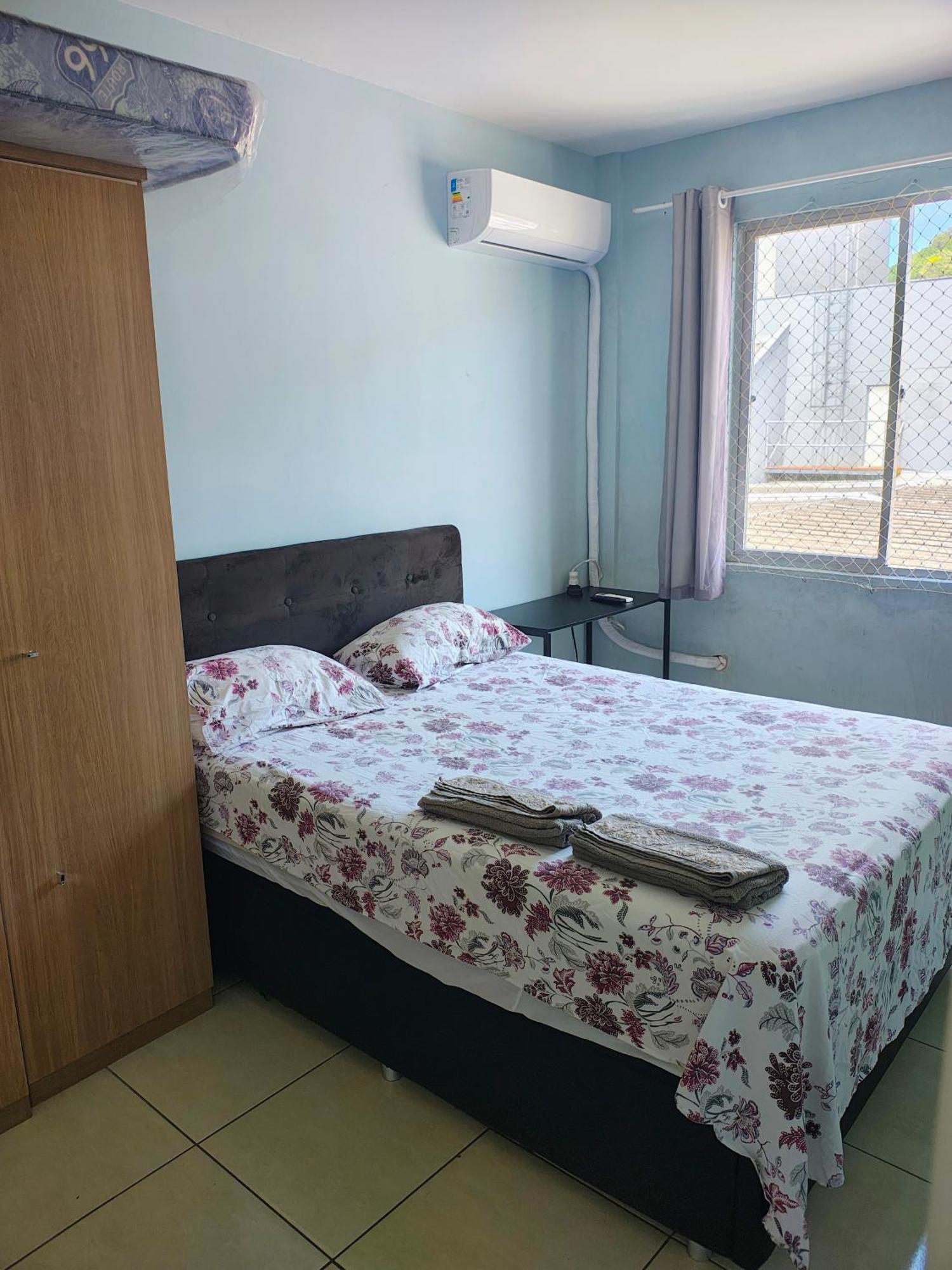 Habitación en casa particular Privativo Em Compartilhado Florianópolis